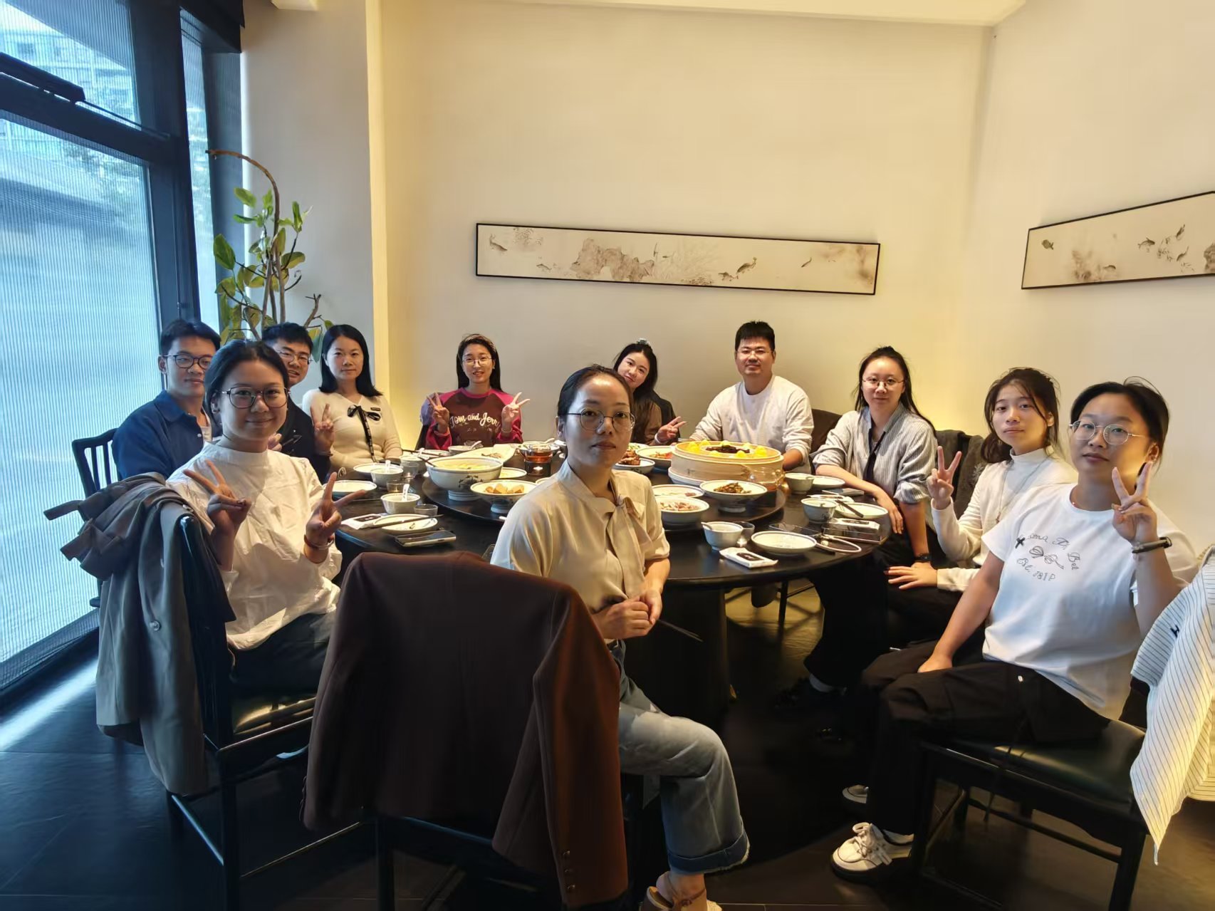 Koncentrálj és mássz fel a csúcsra, nevess és beszélj a barátságról – a cég North Peak csapatépítő tevékenysége sikeresen zárult